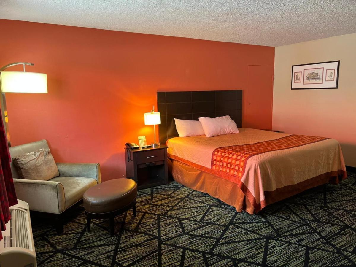 Travelers Lodge Beatrice Luaran gambar