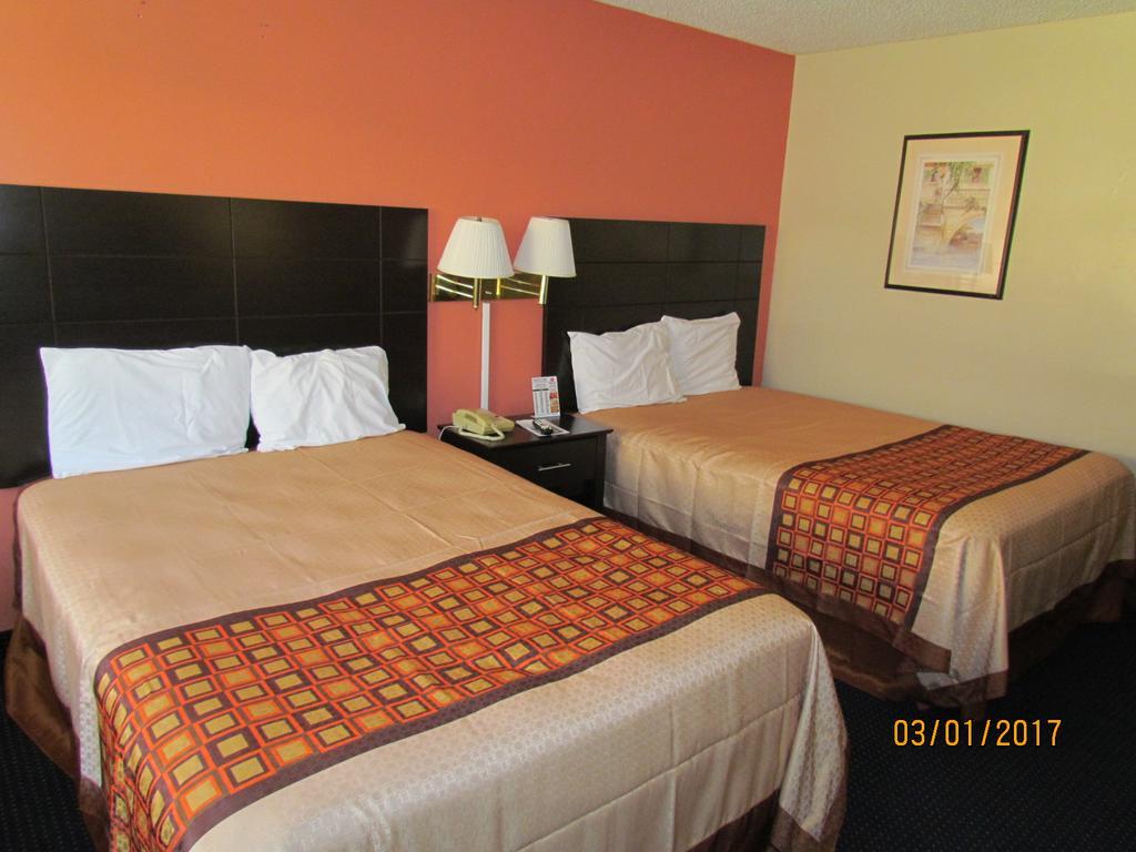 Travelers Lodge Beatrice Luaran gambar